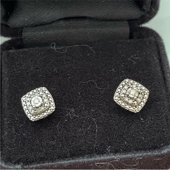 Trade for Jennifer M 💕 - Picture 16 of 16